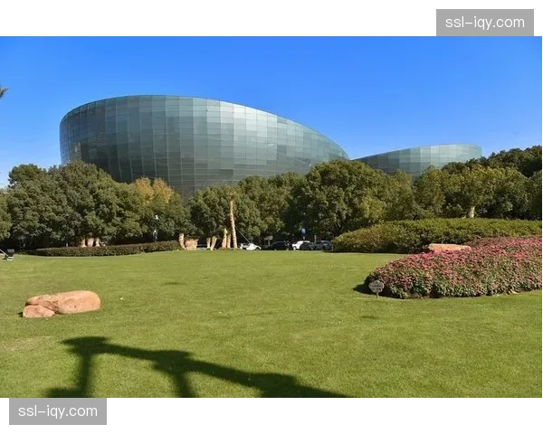 上海启动“都市运动中心”三年行动计划,将改建百个城市公园体育功能区 上海启动“都市运动中心”三年行动计划,将改建百个城市公园体育功能区